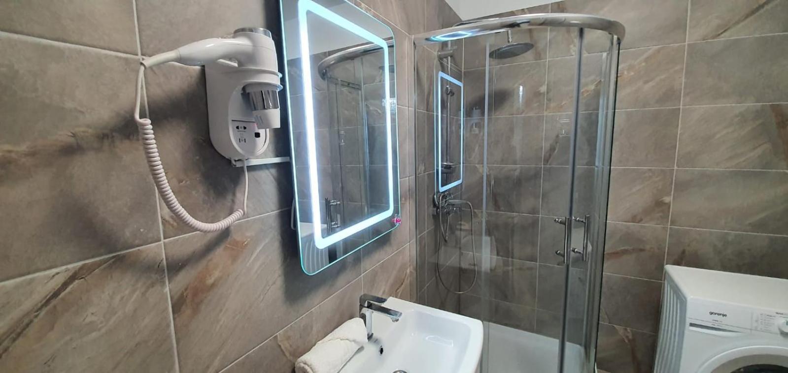 Alezzi Luxury Apartment Spa Resort Piscina Incalzita Sauna Parking Năvodari Εξωτερικό φωτογραφία