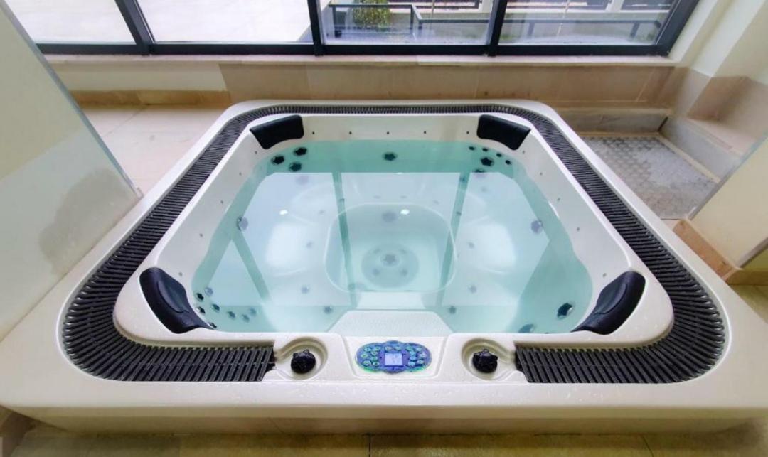 Alezzi Luxury Apartment Spa Resort Piscina Incalzita Sauna Parking Năvodari Εξωτερικό φωτογραφία